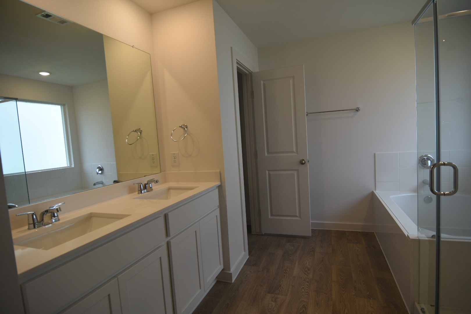 6324 Amberose Peak Lane Property Photo 18