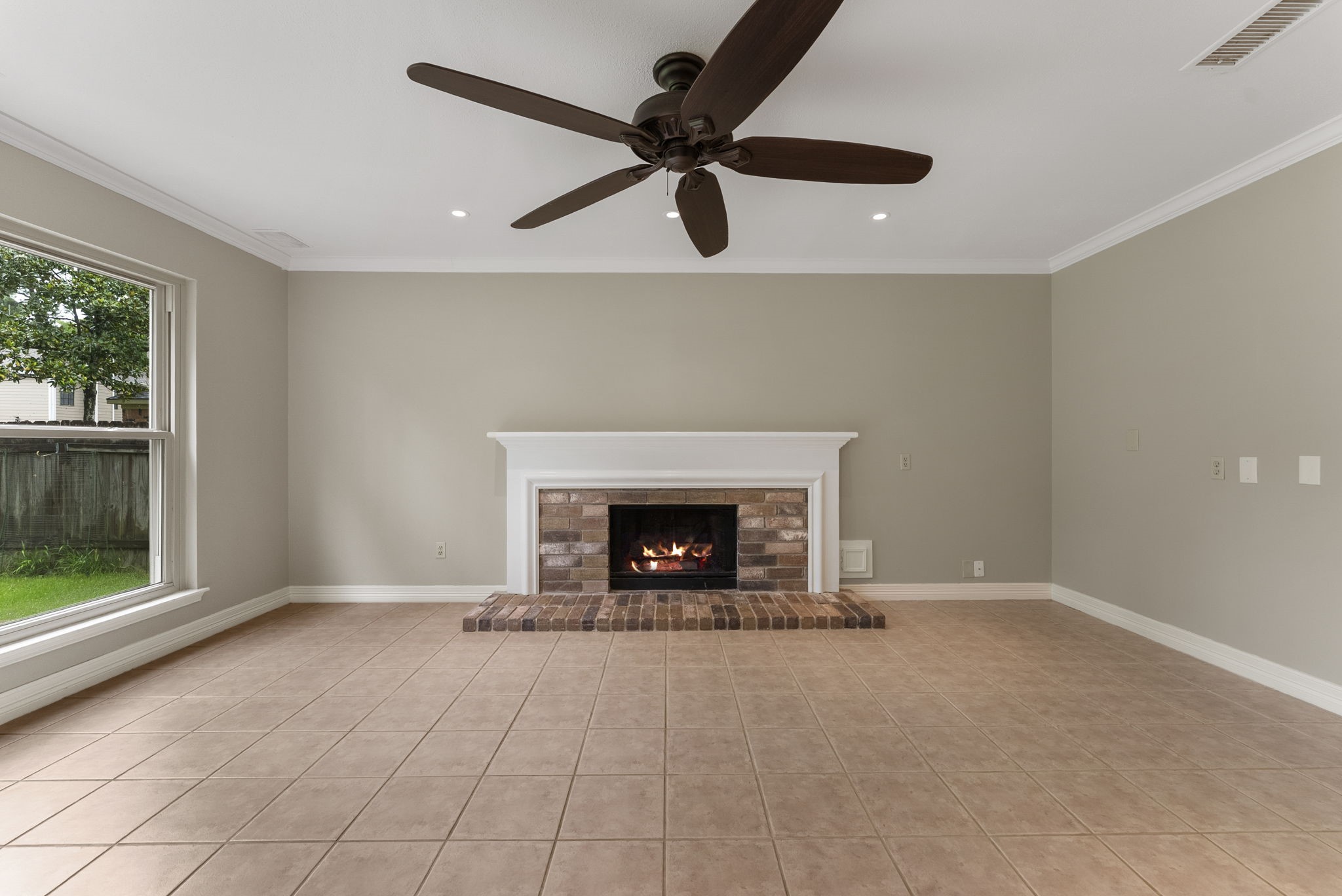 27 W Stony Bridge Court Property Photo 6