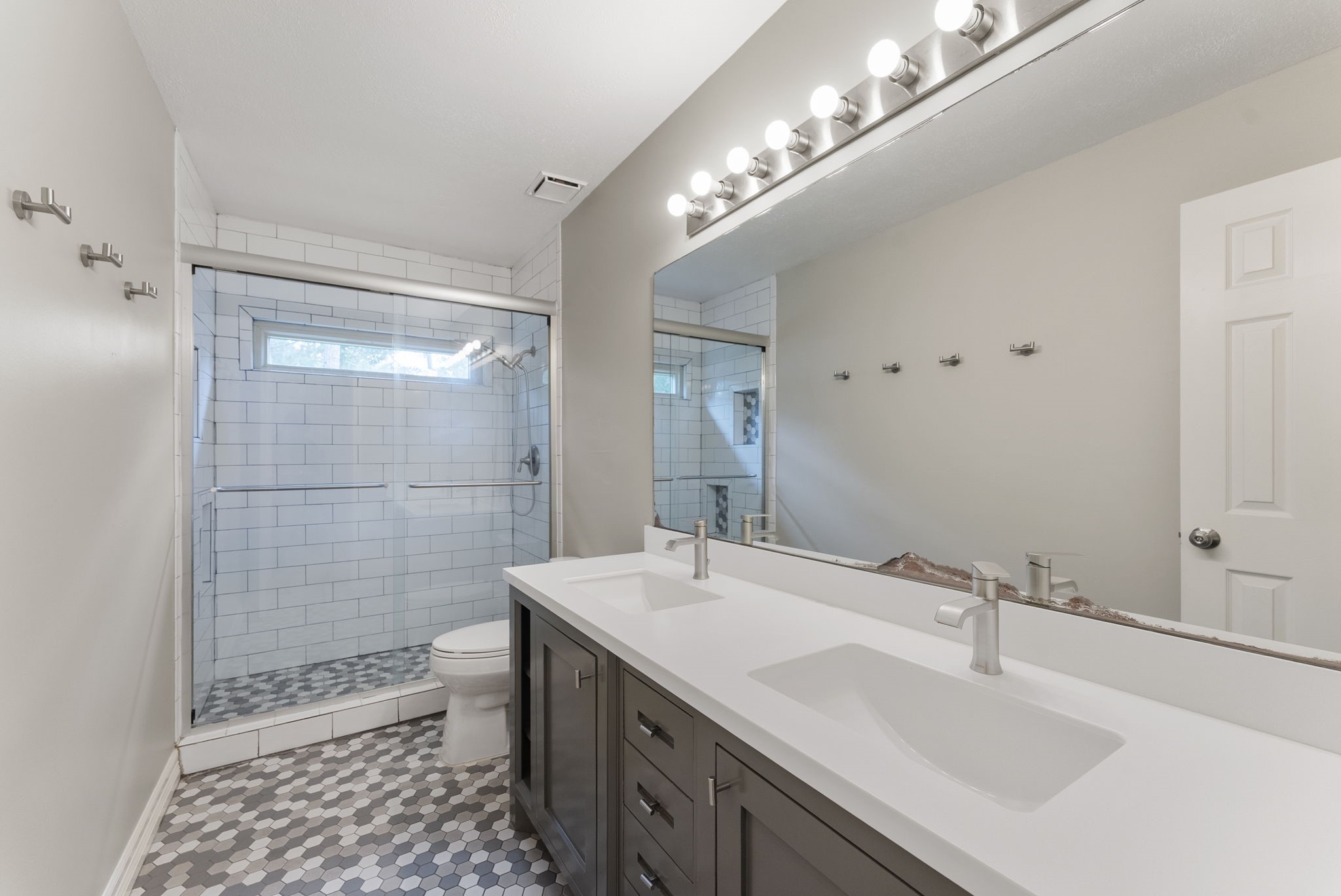 27 W Stony Bridge Court Property Photo 20