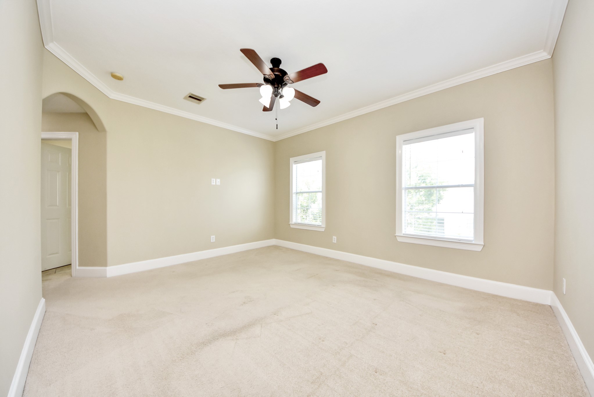 2119 Stuart Street Property Photo 25