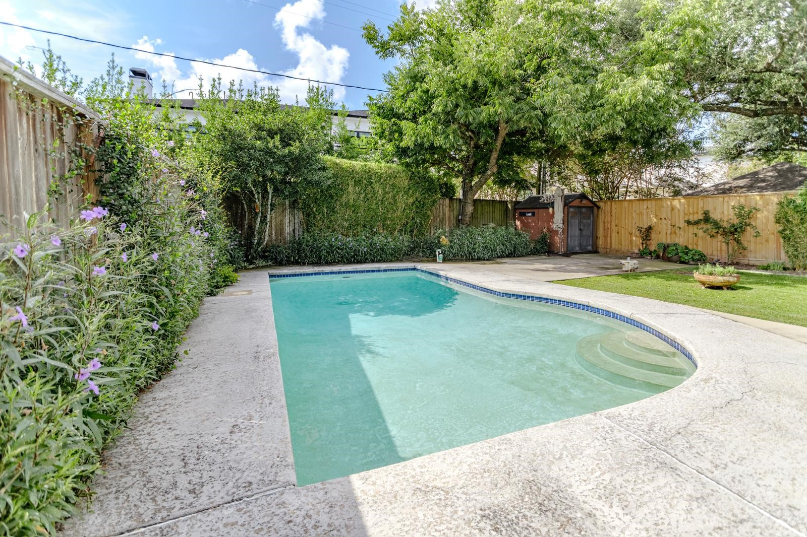 3507 Drummond Street Property Photo 6