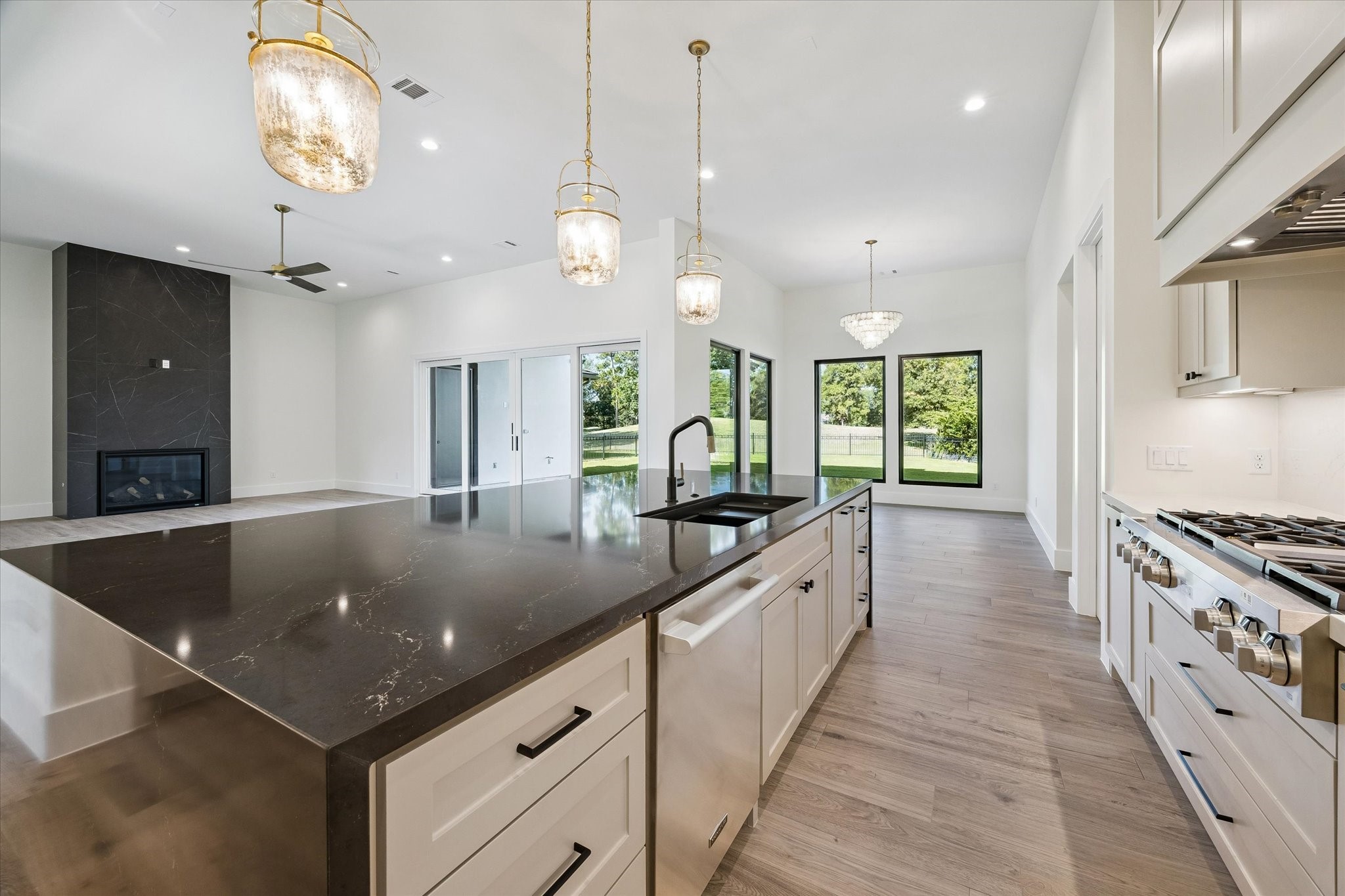65 Shadow Creek Ridge Drive Property Photo 14