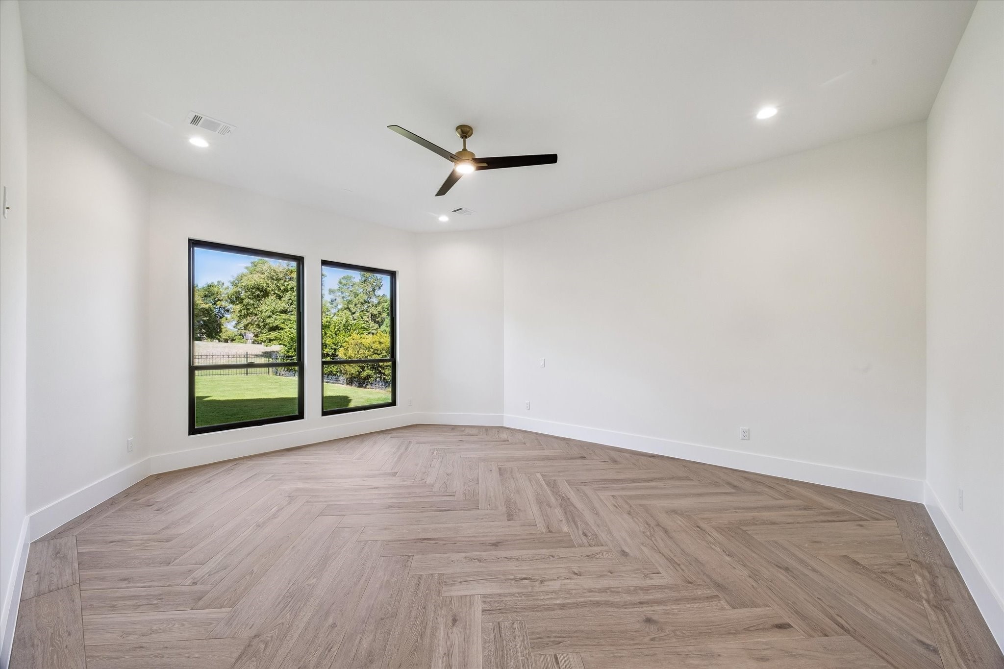 65 Shadow Creek Ridge Drive Property Photo 17