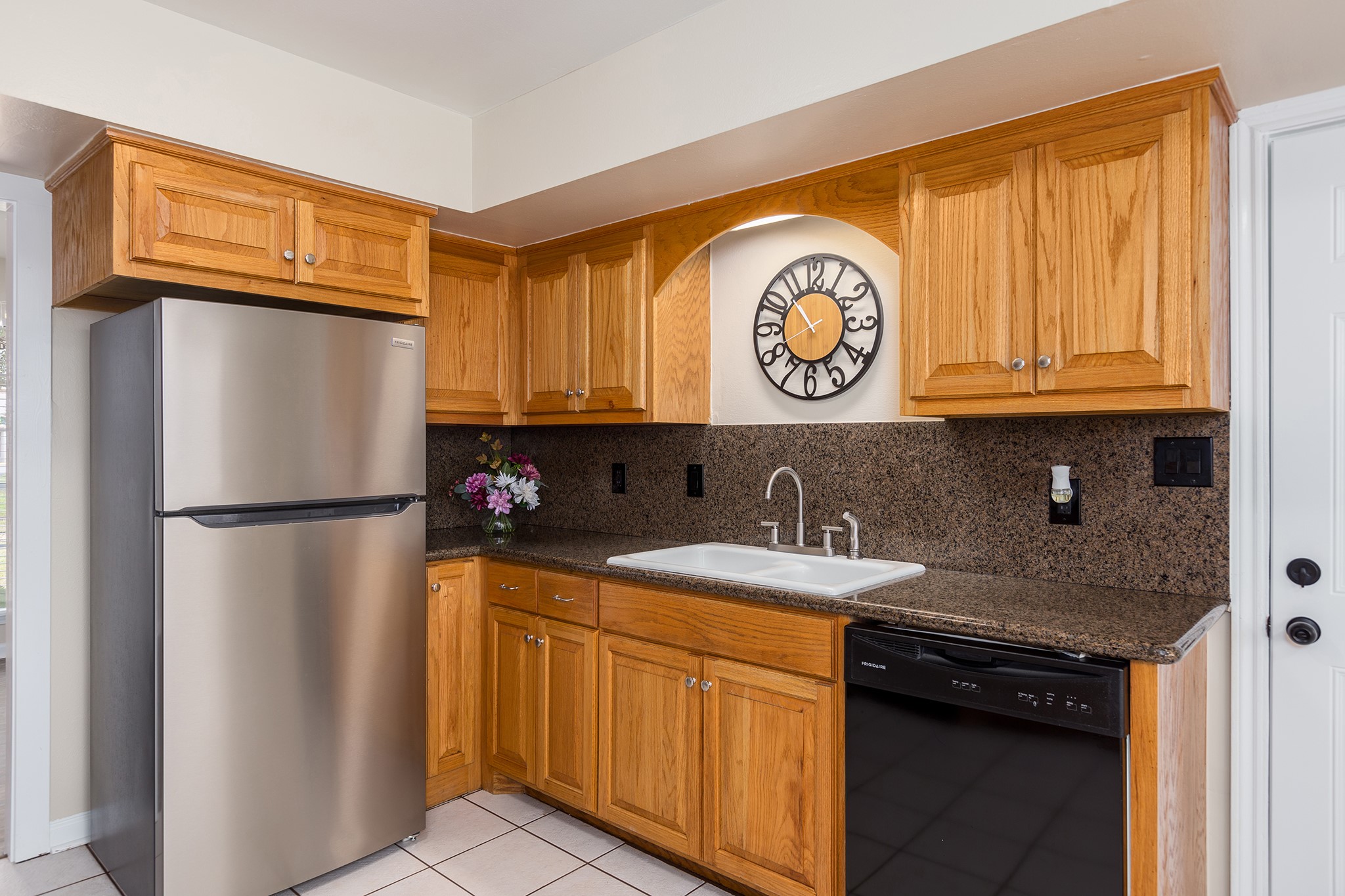 17602 Pearland Sites Road Property Photo 11