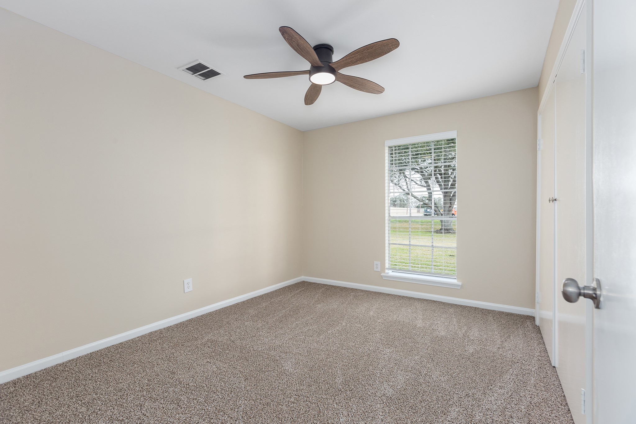 17602 Pearland Sites Road Property Photo 23