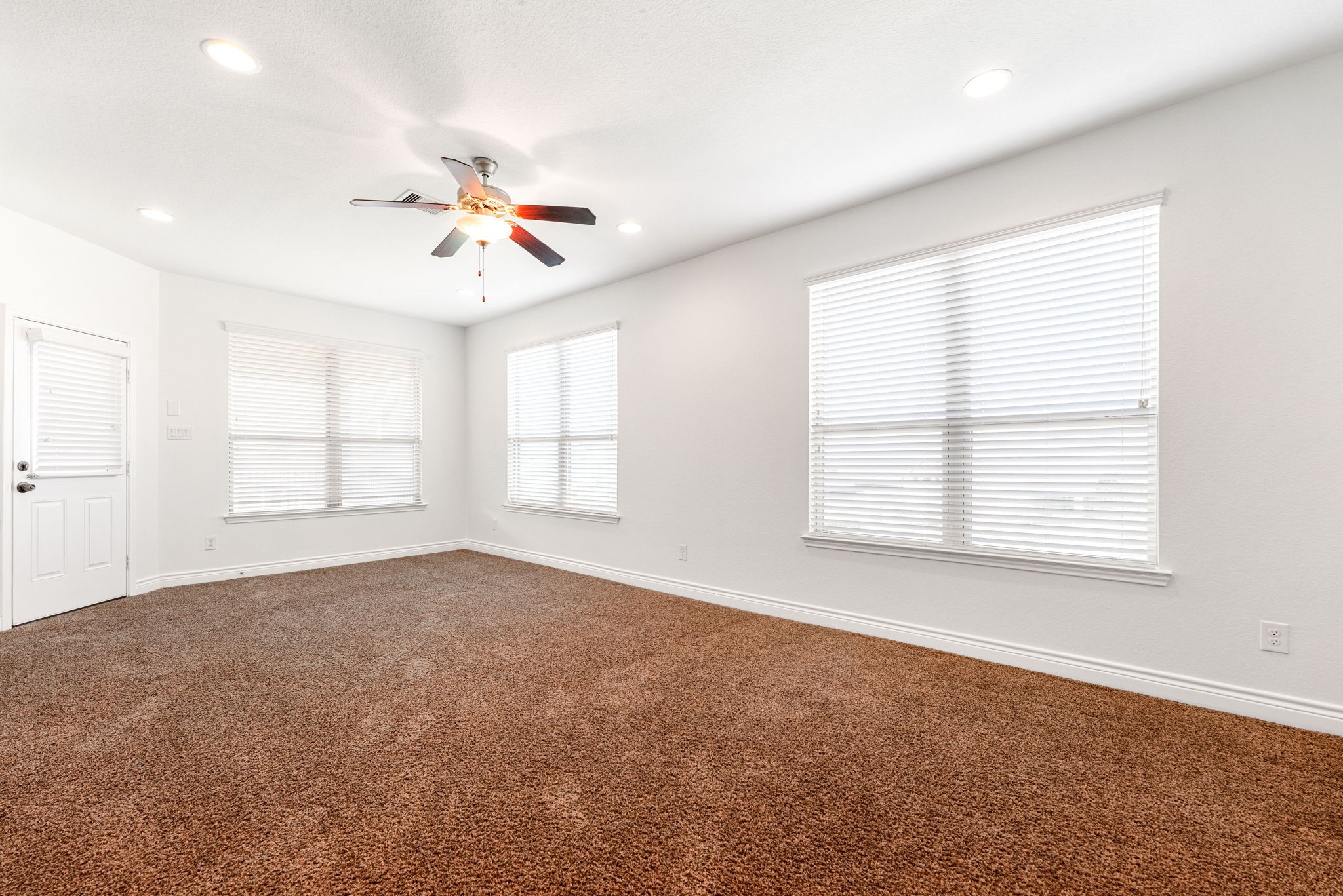 3318 Elizabeth Springs Court Property Photo 32