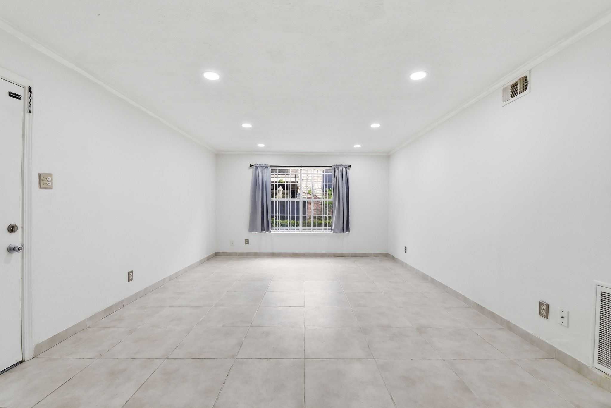 7900 Westheimer Road 147 Property Photo 5