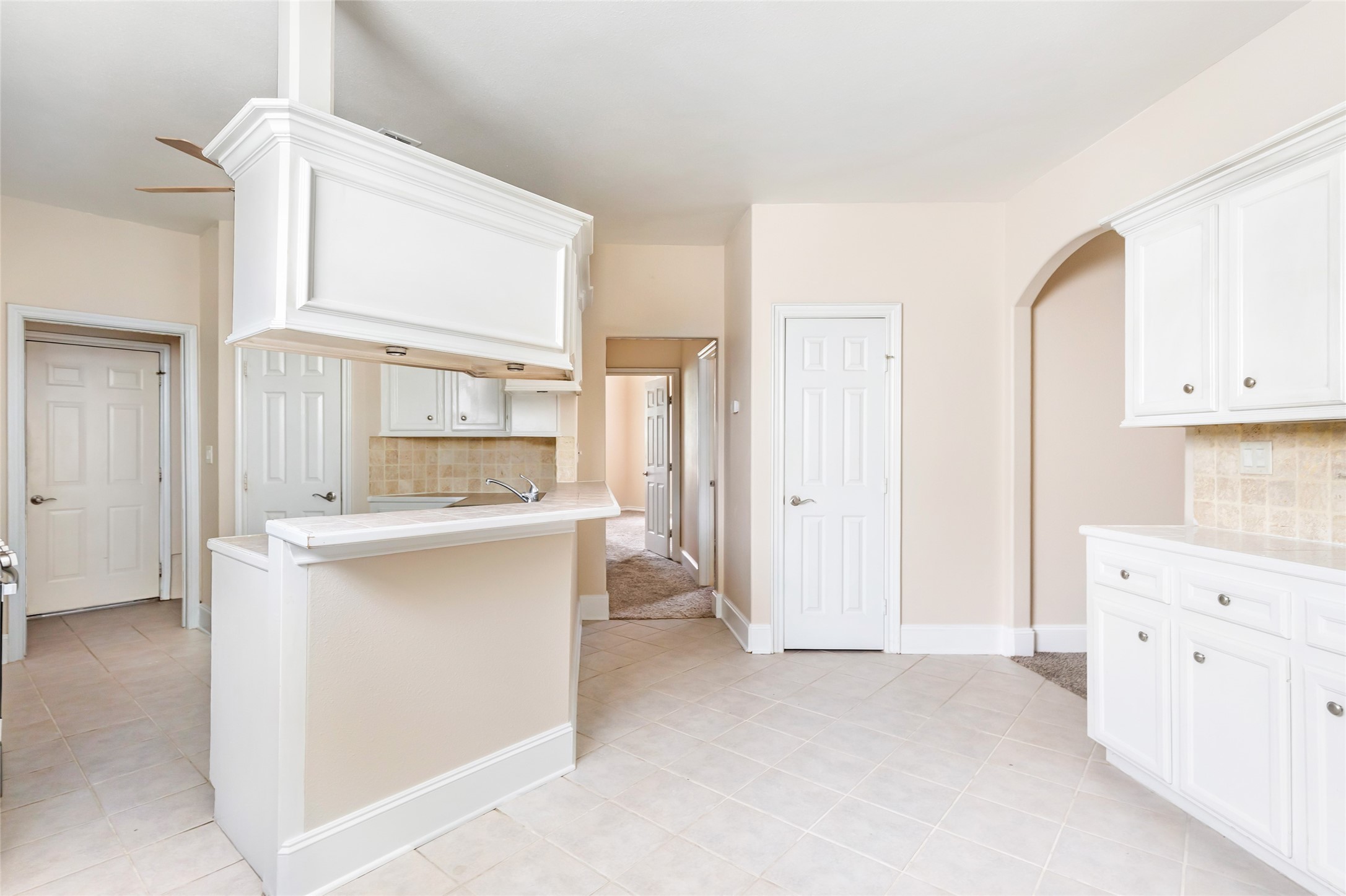 108 Harbour Town Circle Property Photo 13