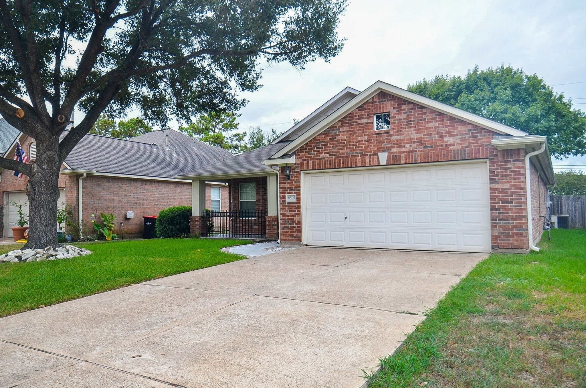 8502 Manassas Lane Property Photo 2