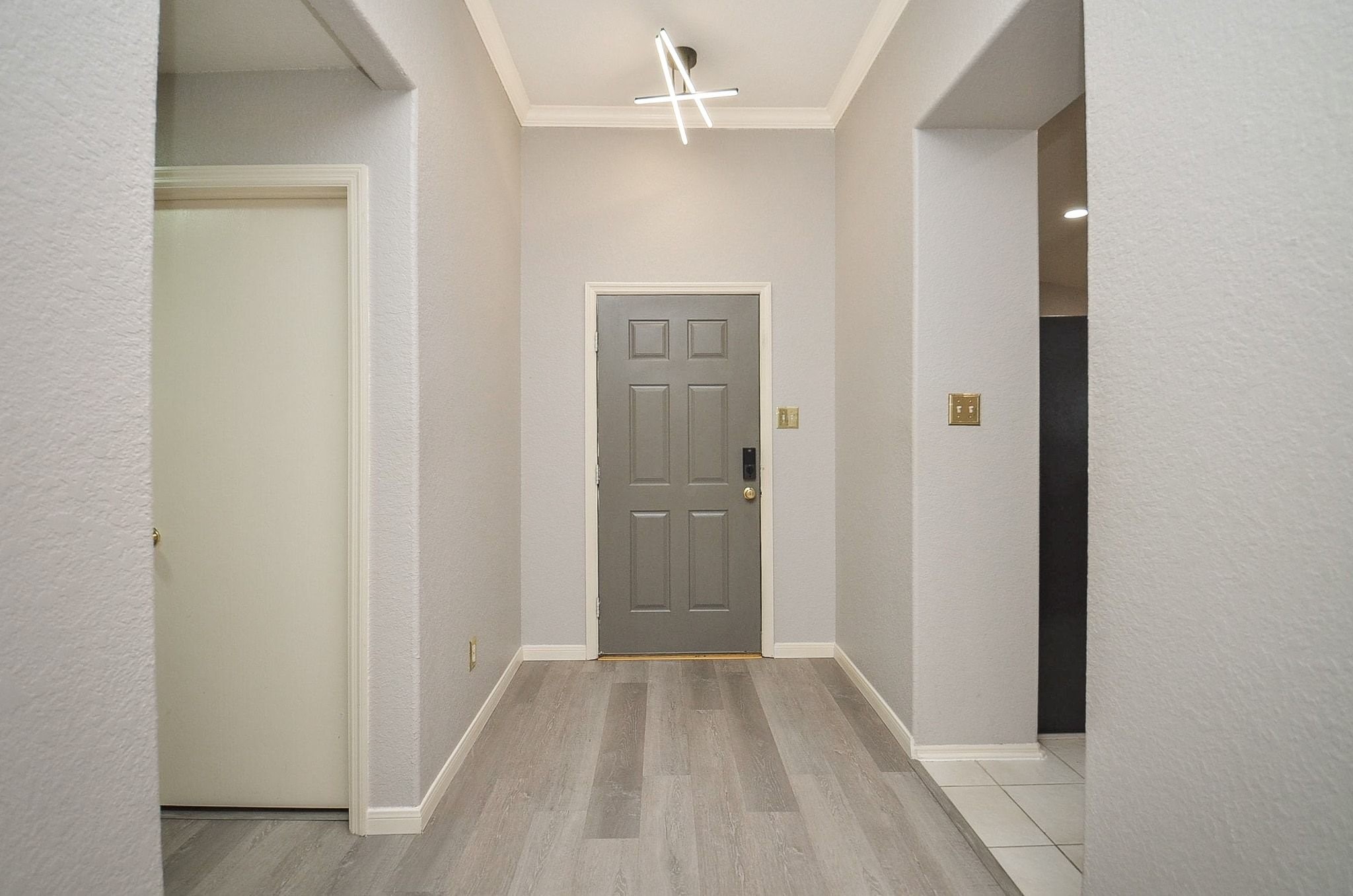 8502 Manassas Lane Property Photo 6