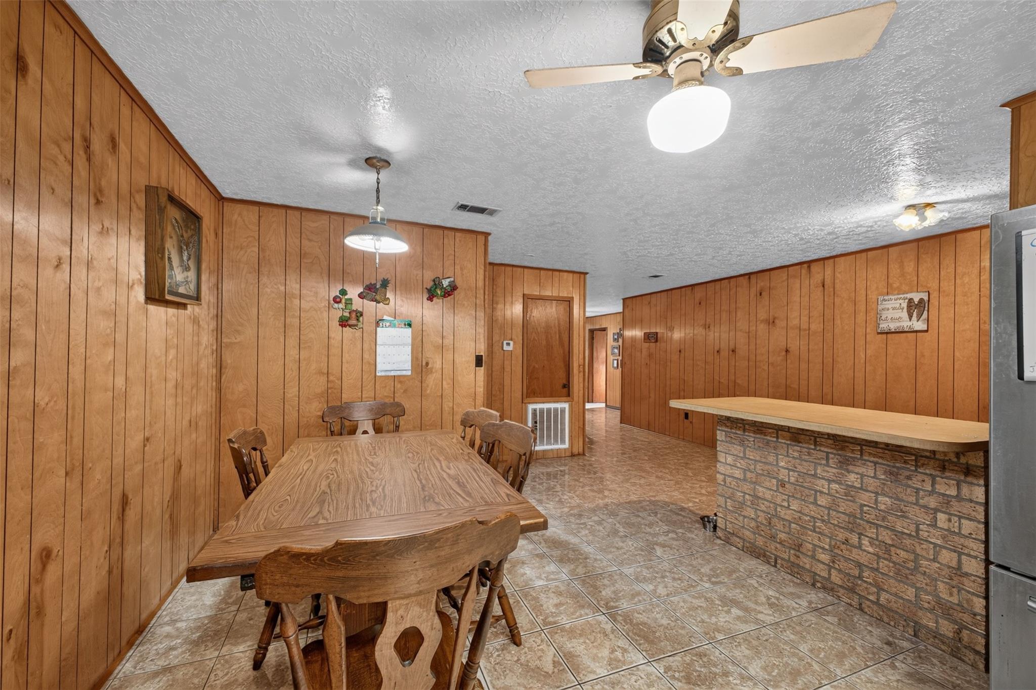 952 Cook Road Property Photo 9