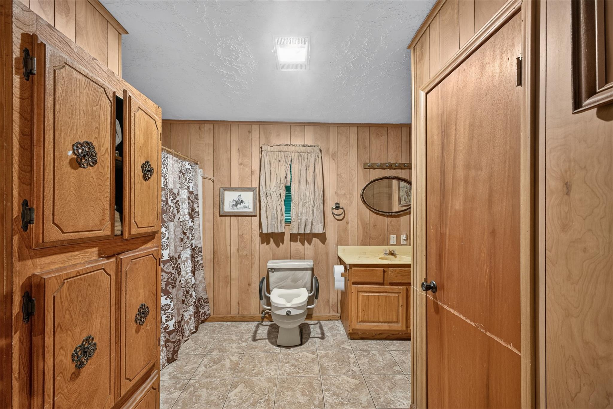952 Cook Road Property Photo 10