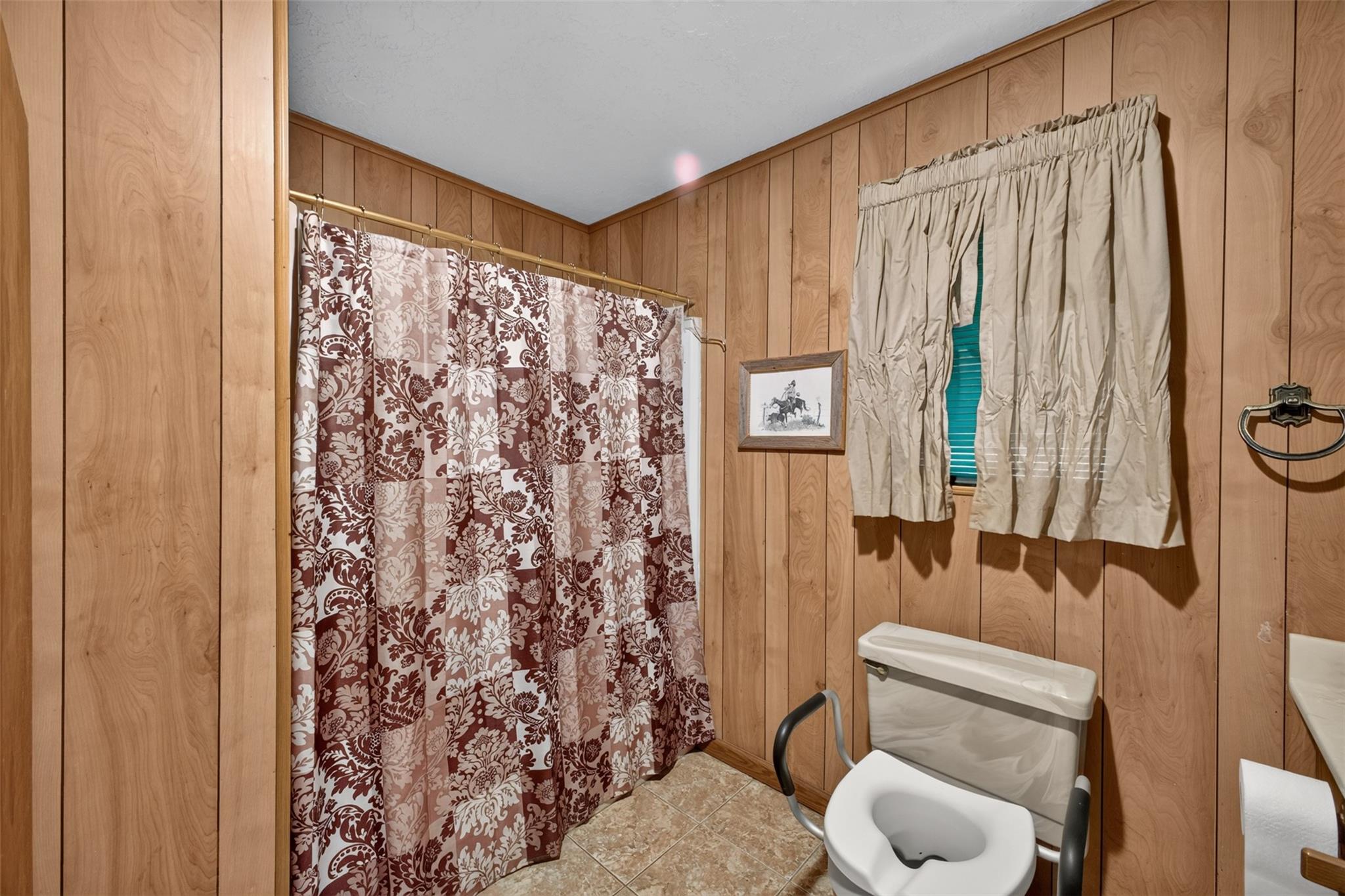 952 Cook Road Property Photo 11