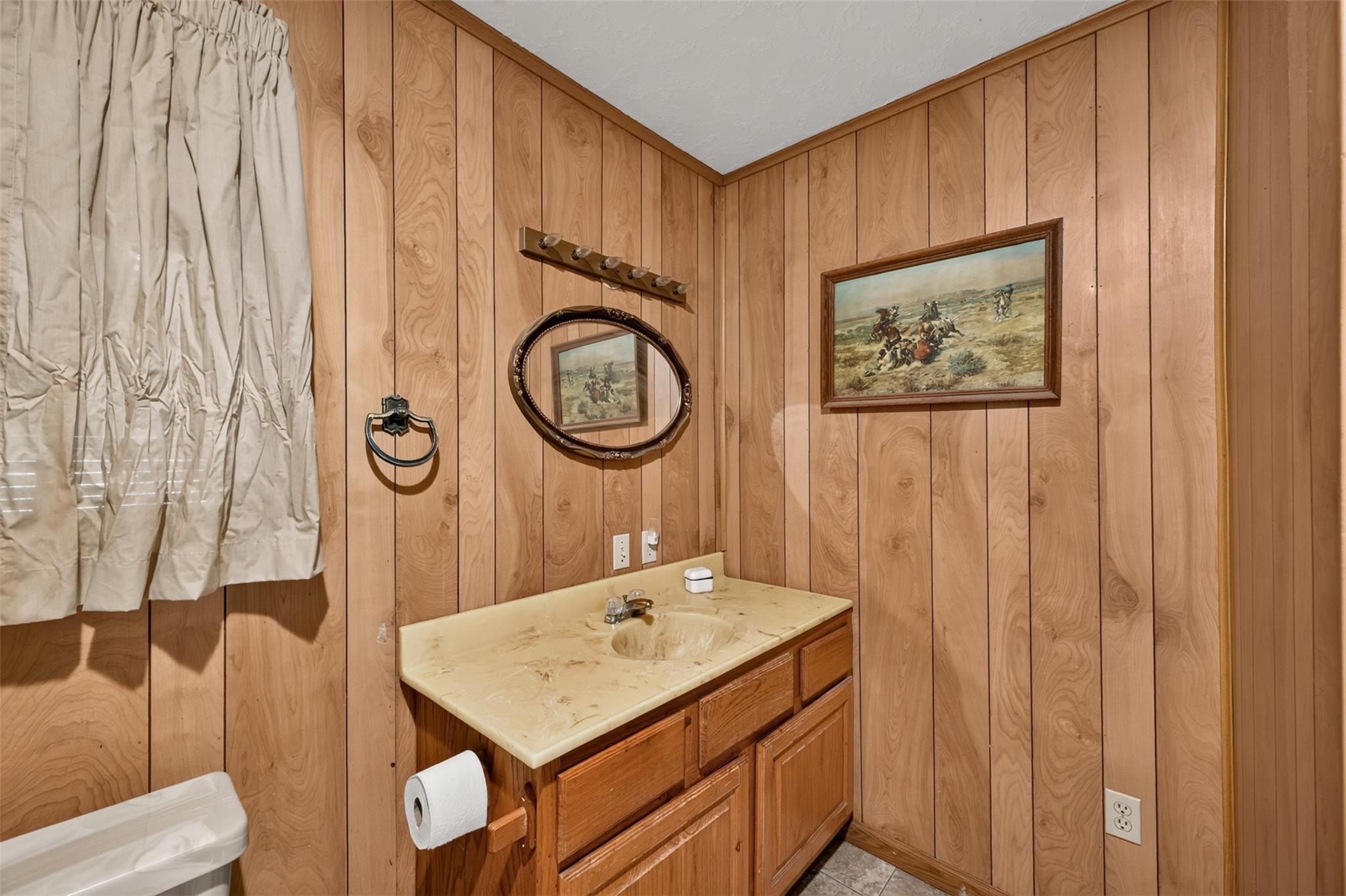 952 Cook Road Property Photo 12