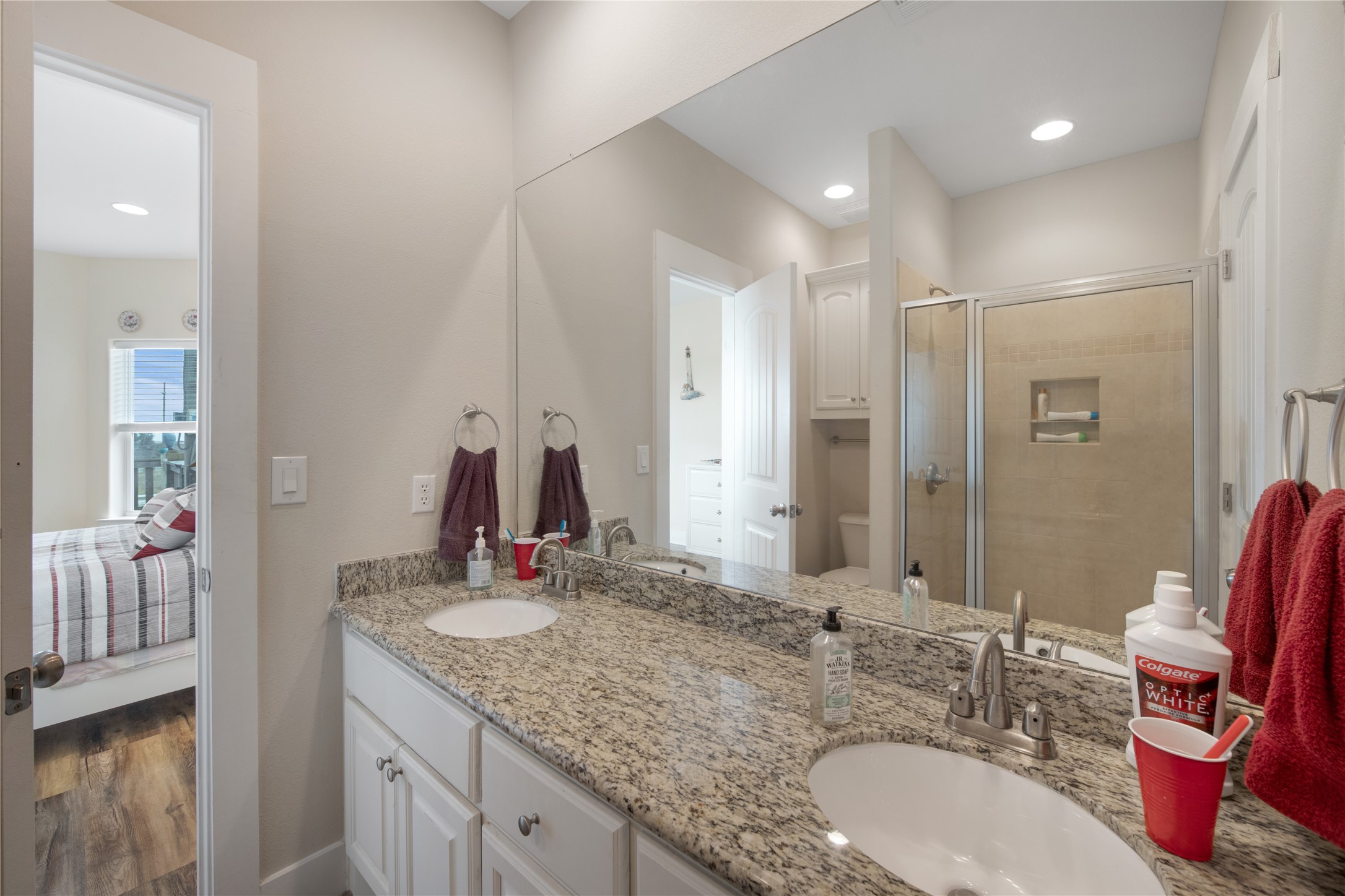4304 Bolivar Circle Property Photo 21