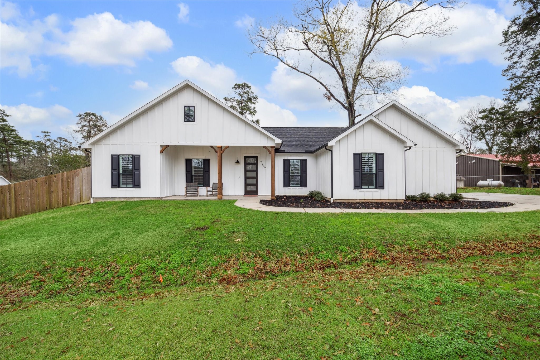 25747 Beaver Run Drive Property Photo