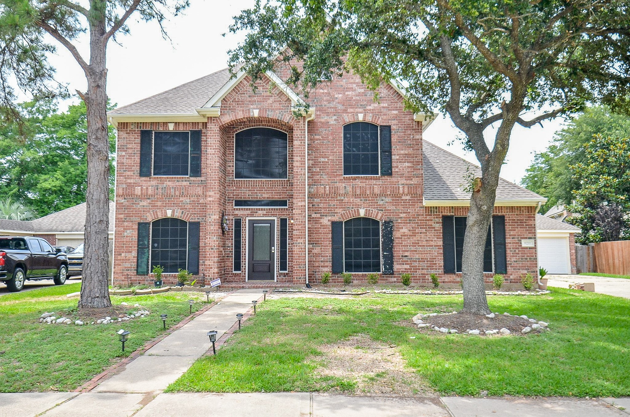 9211 Abbey Chase Lane Property Photo 1