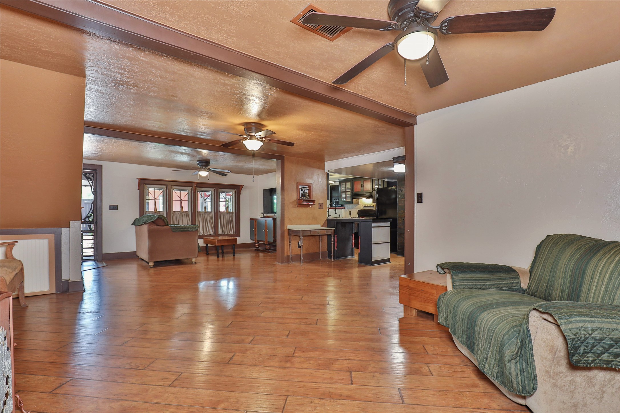 56 Leeder Court Property Photo 10
