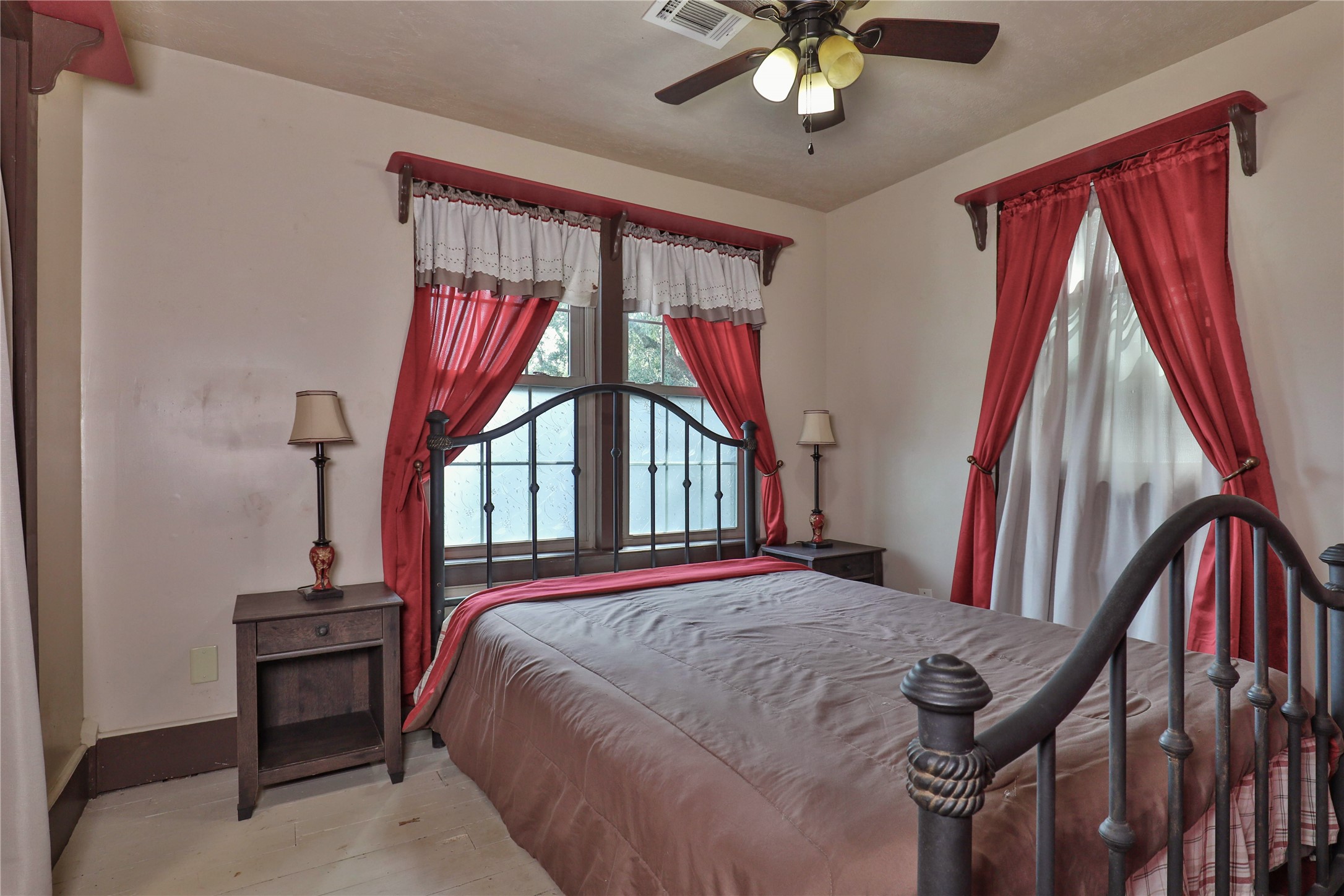 56 Leeder Court Property Photo 23
