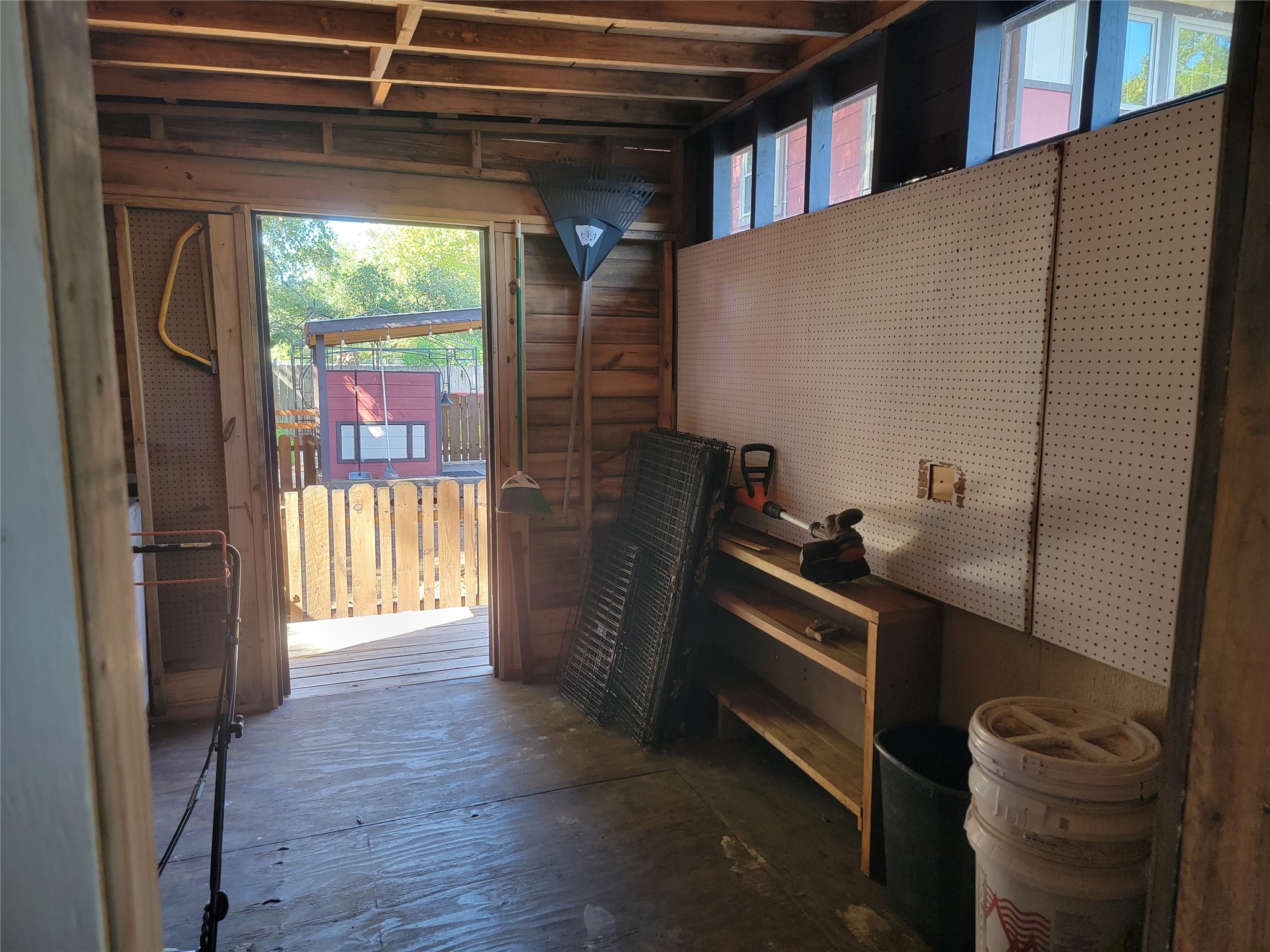 56 Leeder Court Property Photo 36