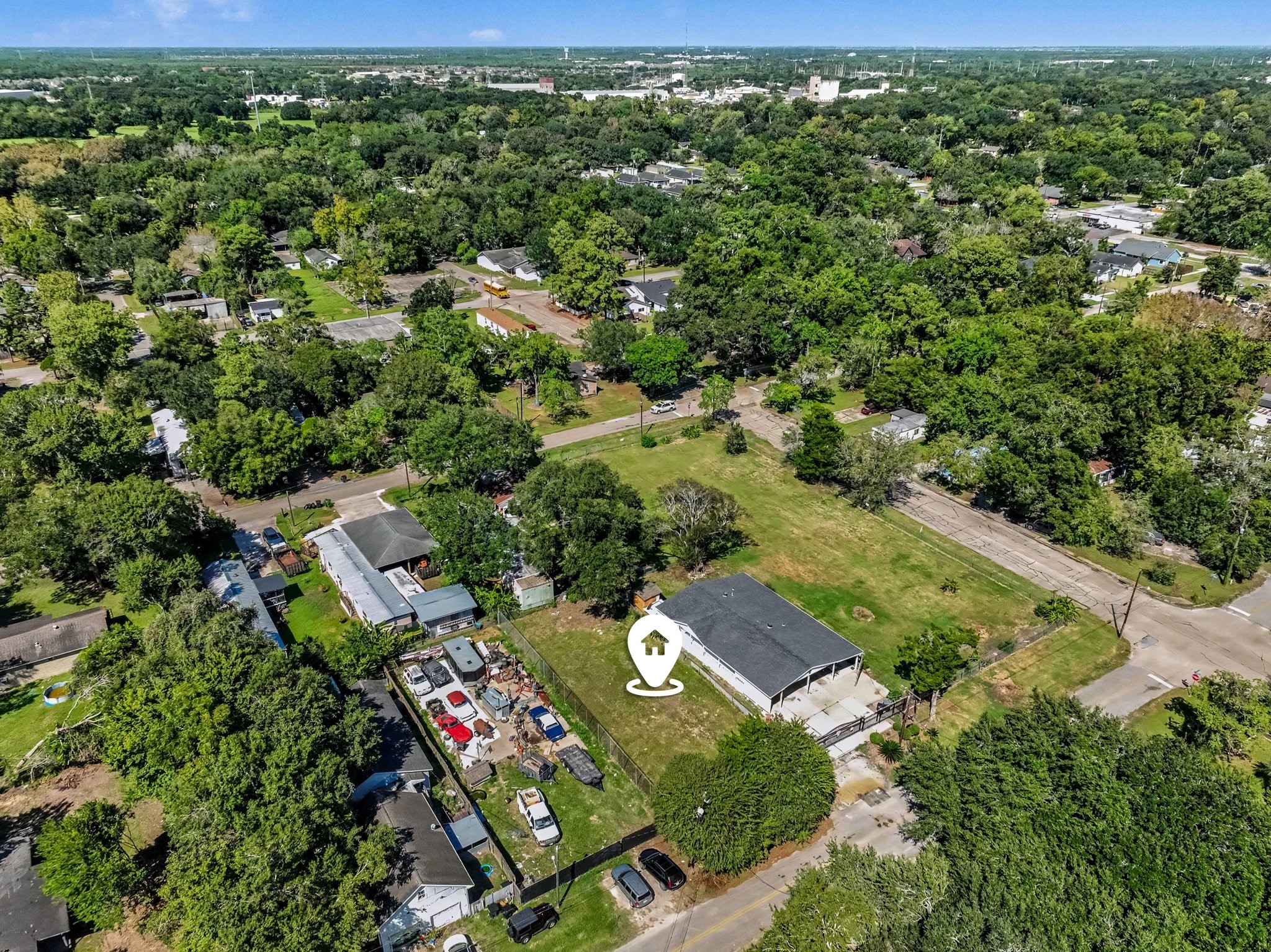 1814 W Blum Street Property Photo 12