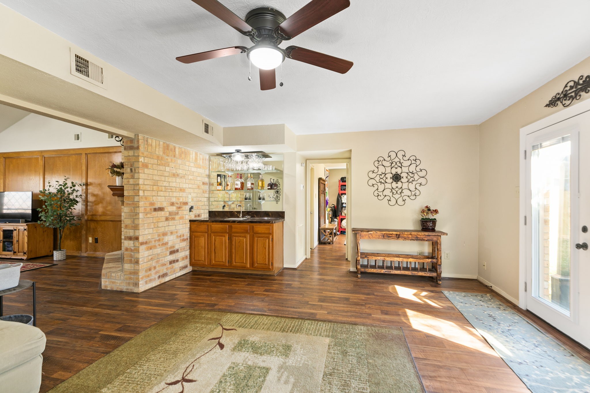 2310 Willow Bend Drive Property Photo 8