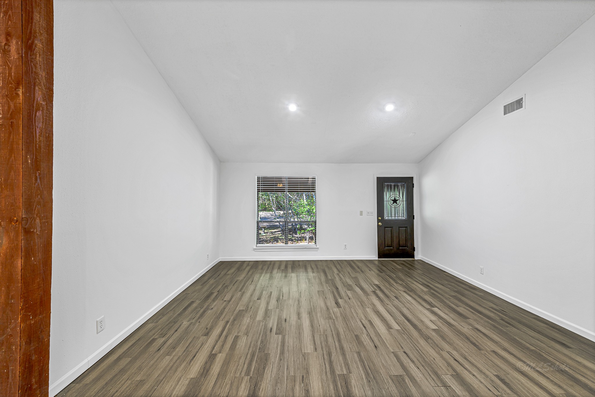 32b E Rivercrest Drive Property Photo 9