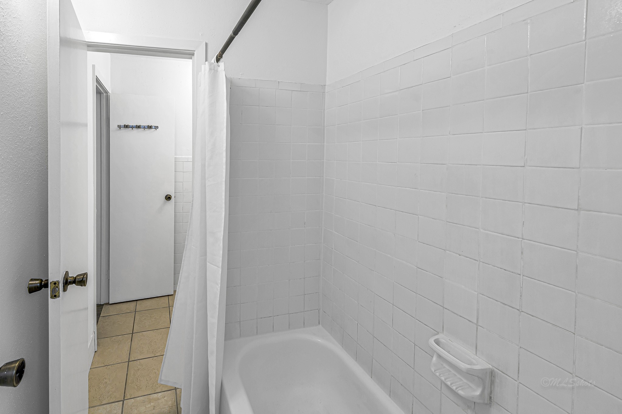 32b E Rivercrest Drive Property Photo 19