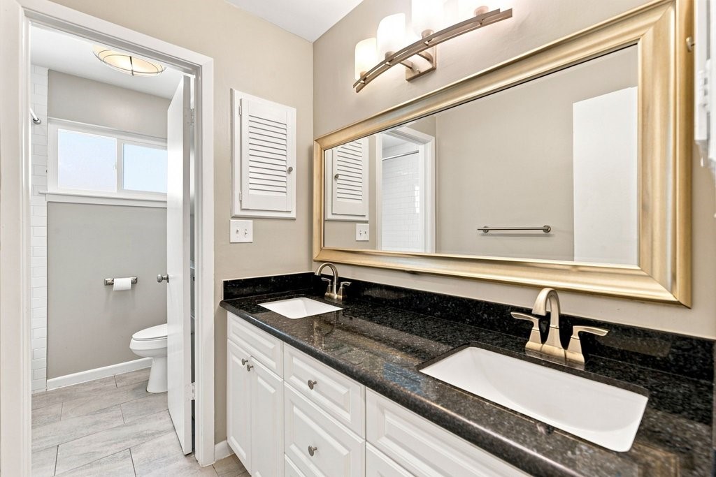 5522 Dumfries Drive Property Photo 18