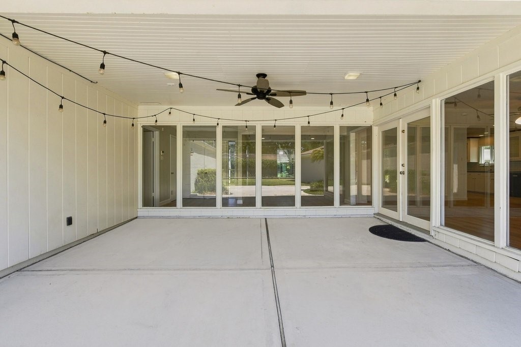 5522 Dumfries Drive Property Photo 19