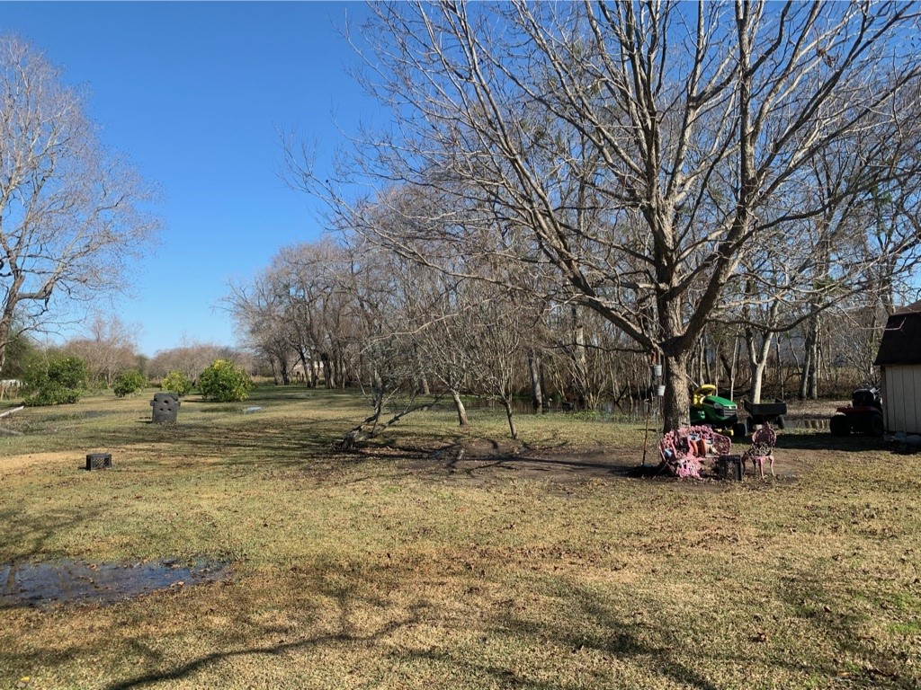 15202 Old Richmond Road Property Photo 4