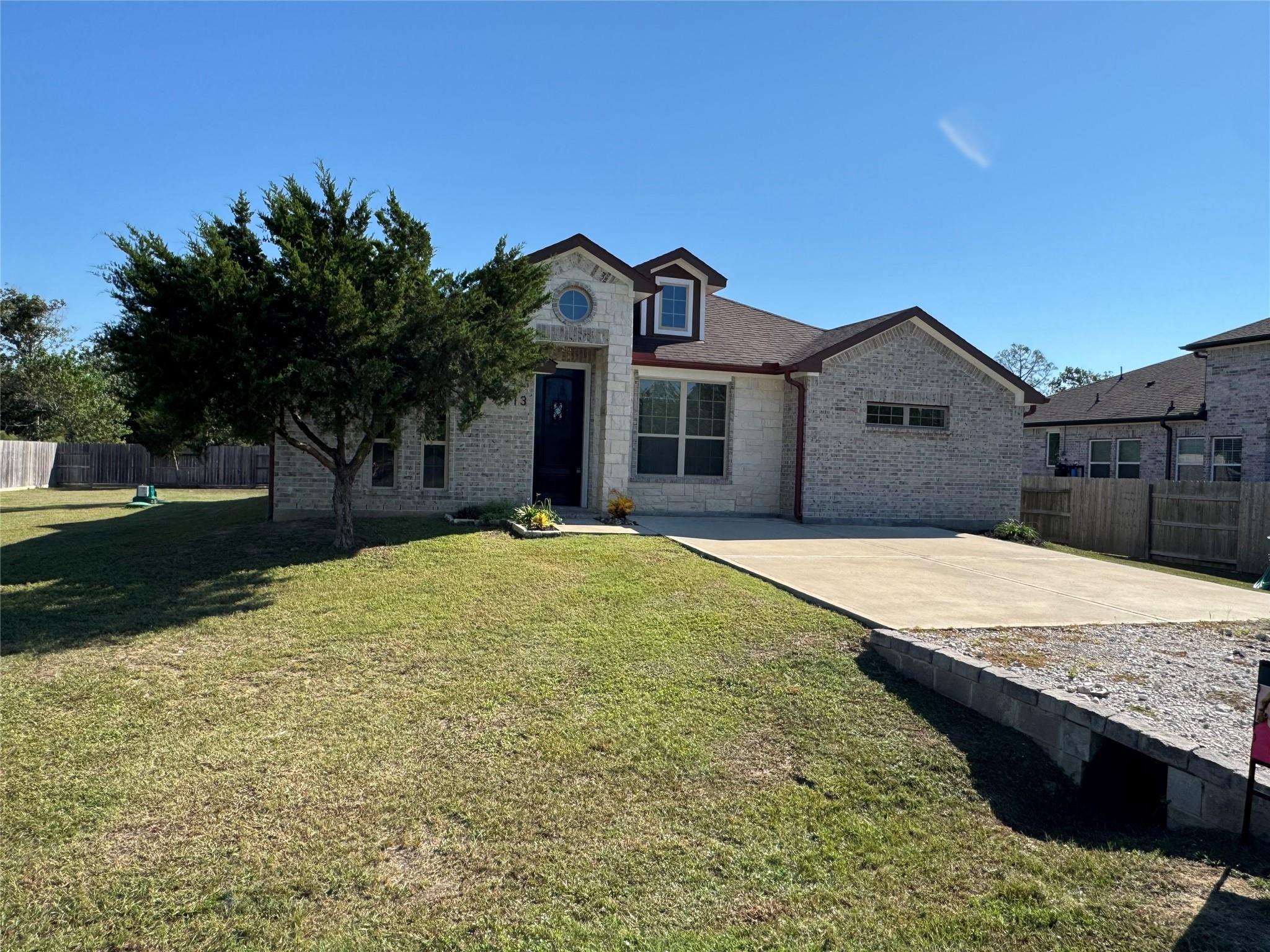 6713 Windhaven Property Photo 1