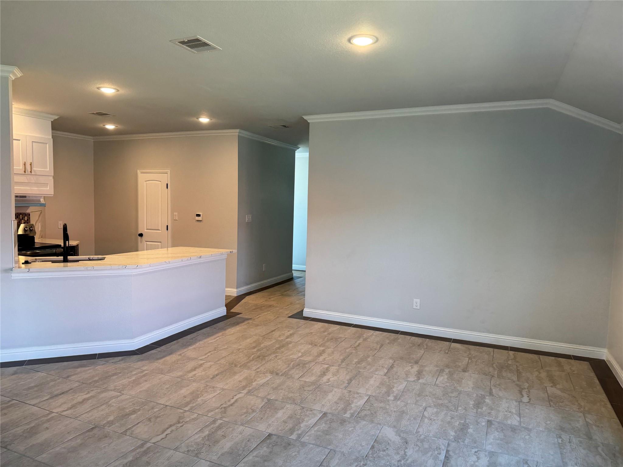 6713 Windhaven Property Photo 16