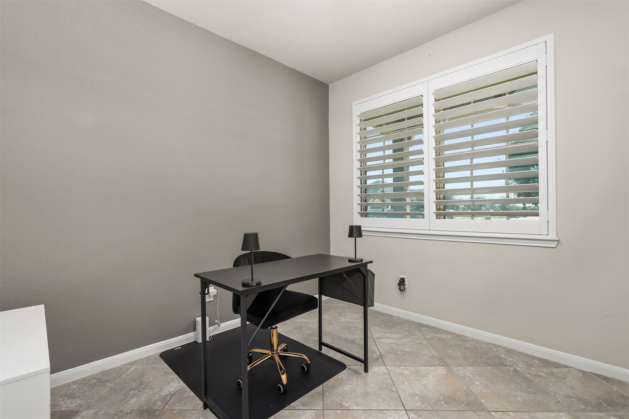 563 Winburn Tide Lane Property Photo 6