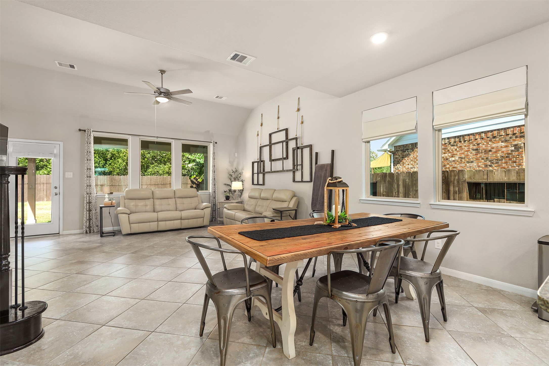 563 Winburn Tide Lane Property Photo 12