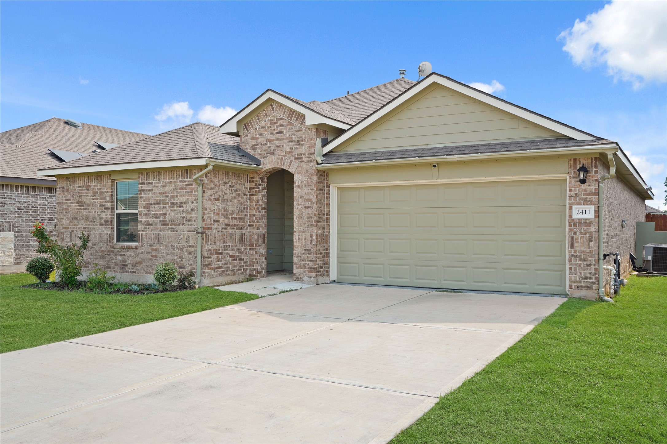 2411 Mulligan Lane