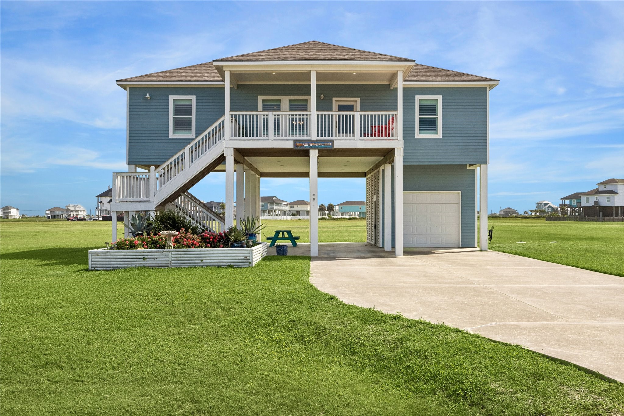 3811 Kiva Road Property Photo 1
