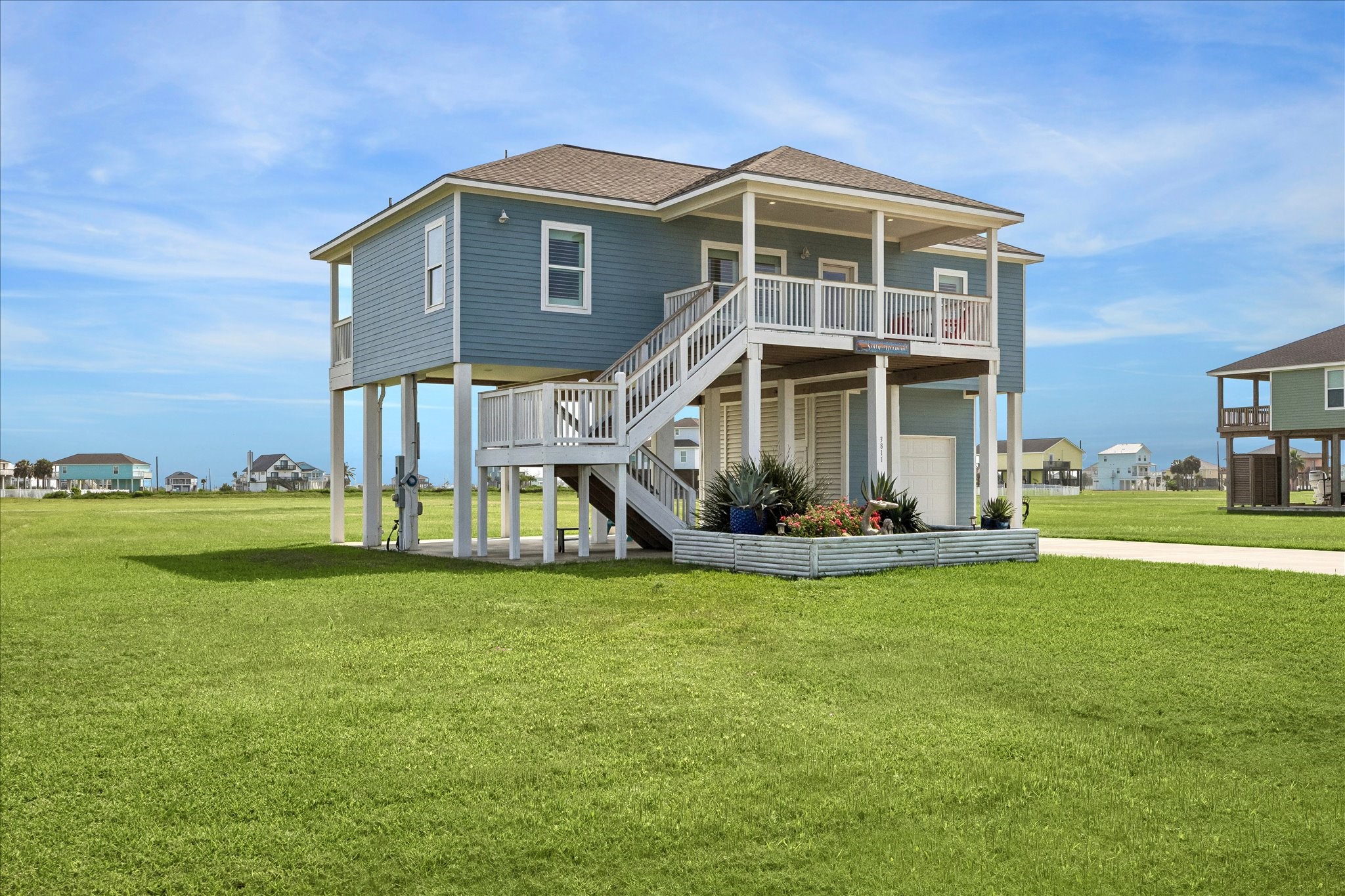 3811 Kiva Road Property Photo 2