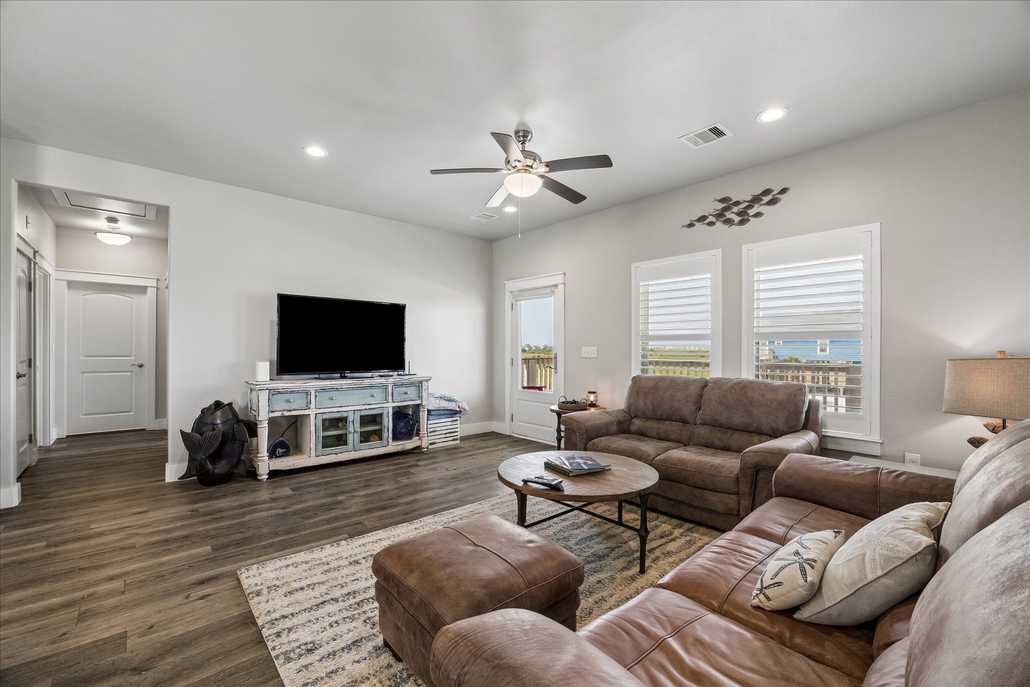 3811 Kiva Road Property Photo 5