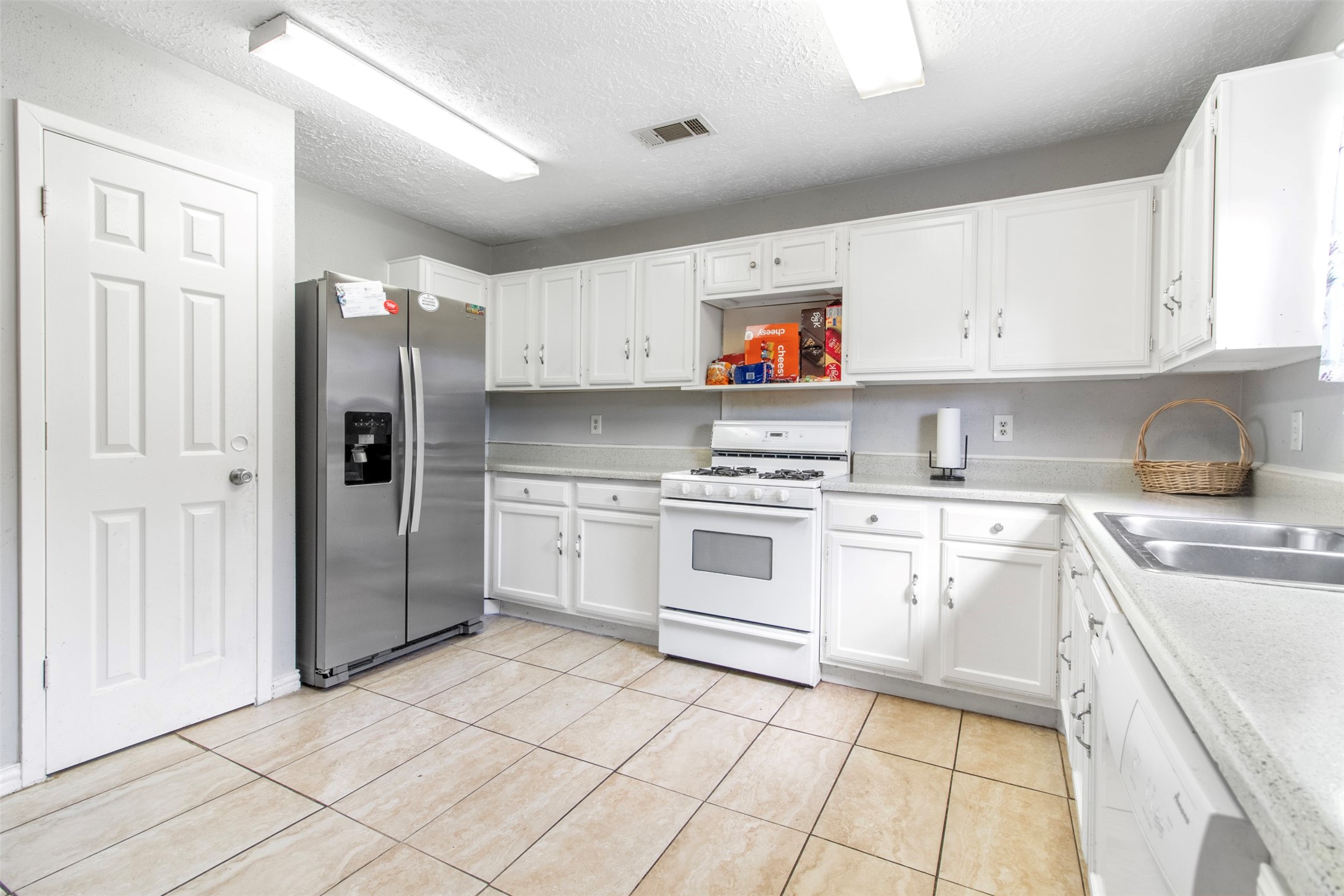 12147 Swords Creek Road Property Photo 6
