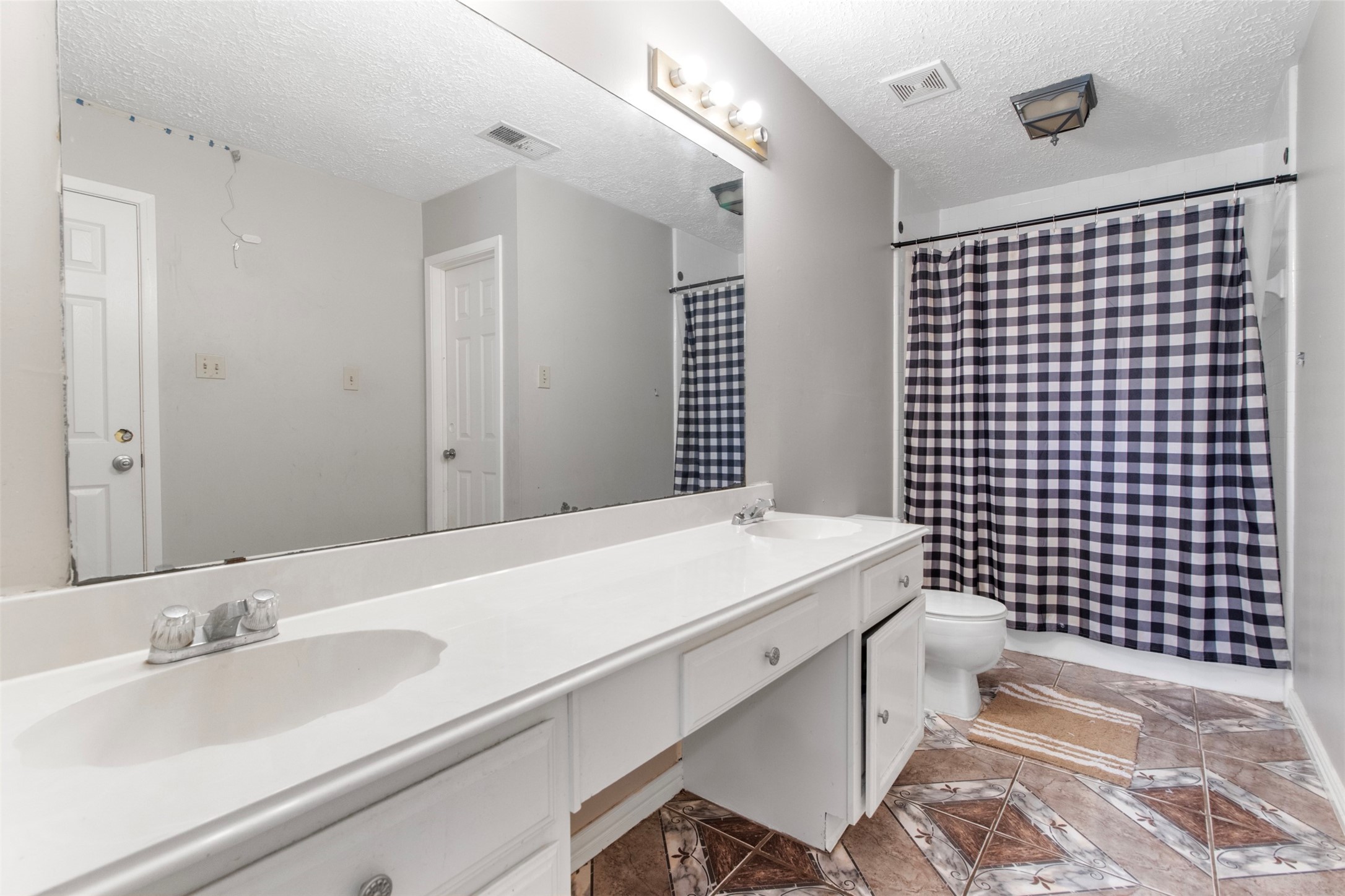 12147 Swords Creek Road Property Photo 12