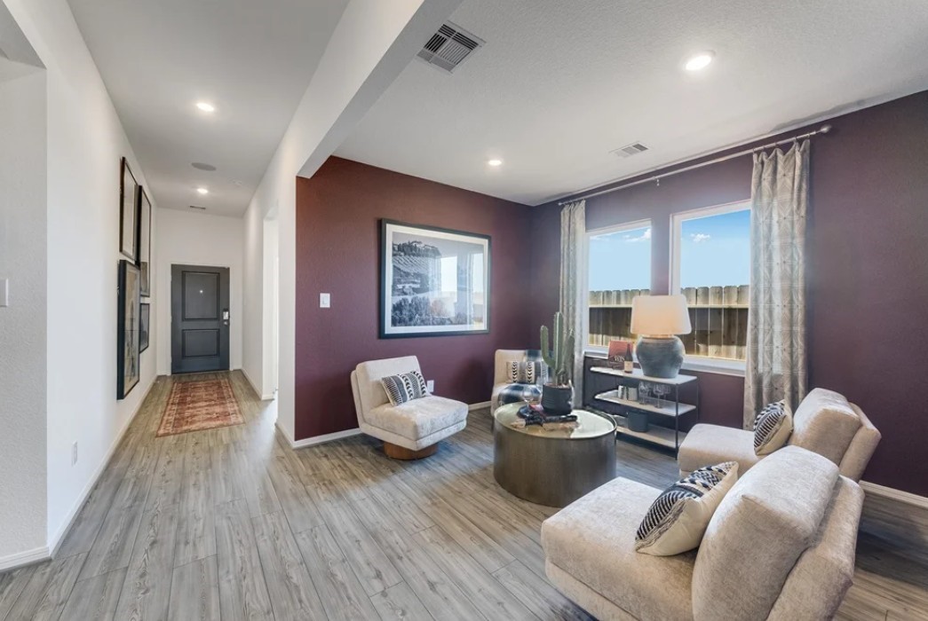22014 Sam Raburn Drive Property Photo 3
