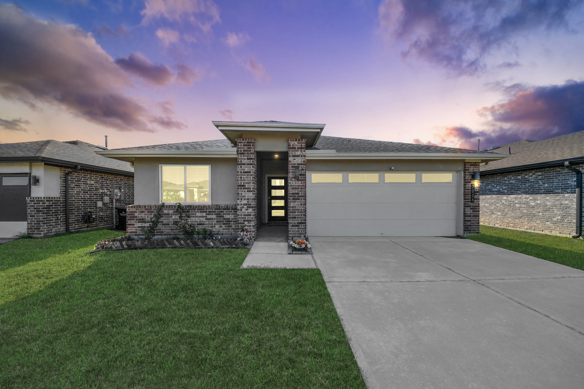 7006 Halifax Harvest Lane Property Photo 1