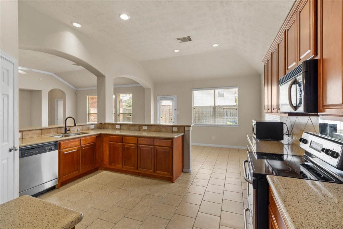 18215 Canyon Cypress Lane Property Photo 12