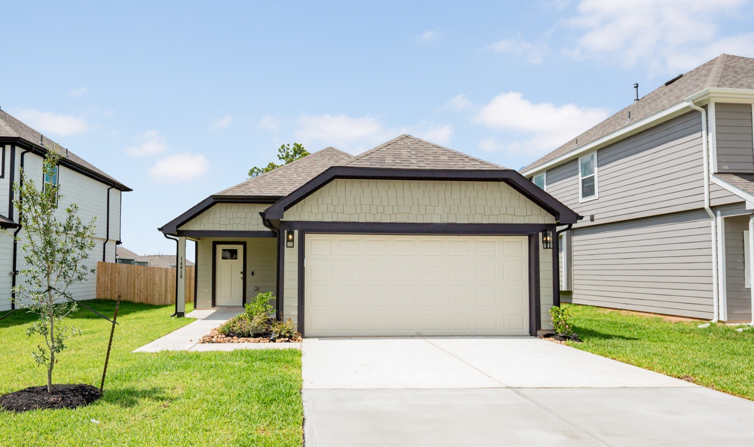 14015 Mount Hunter Drive Property Photo 1