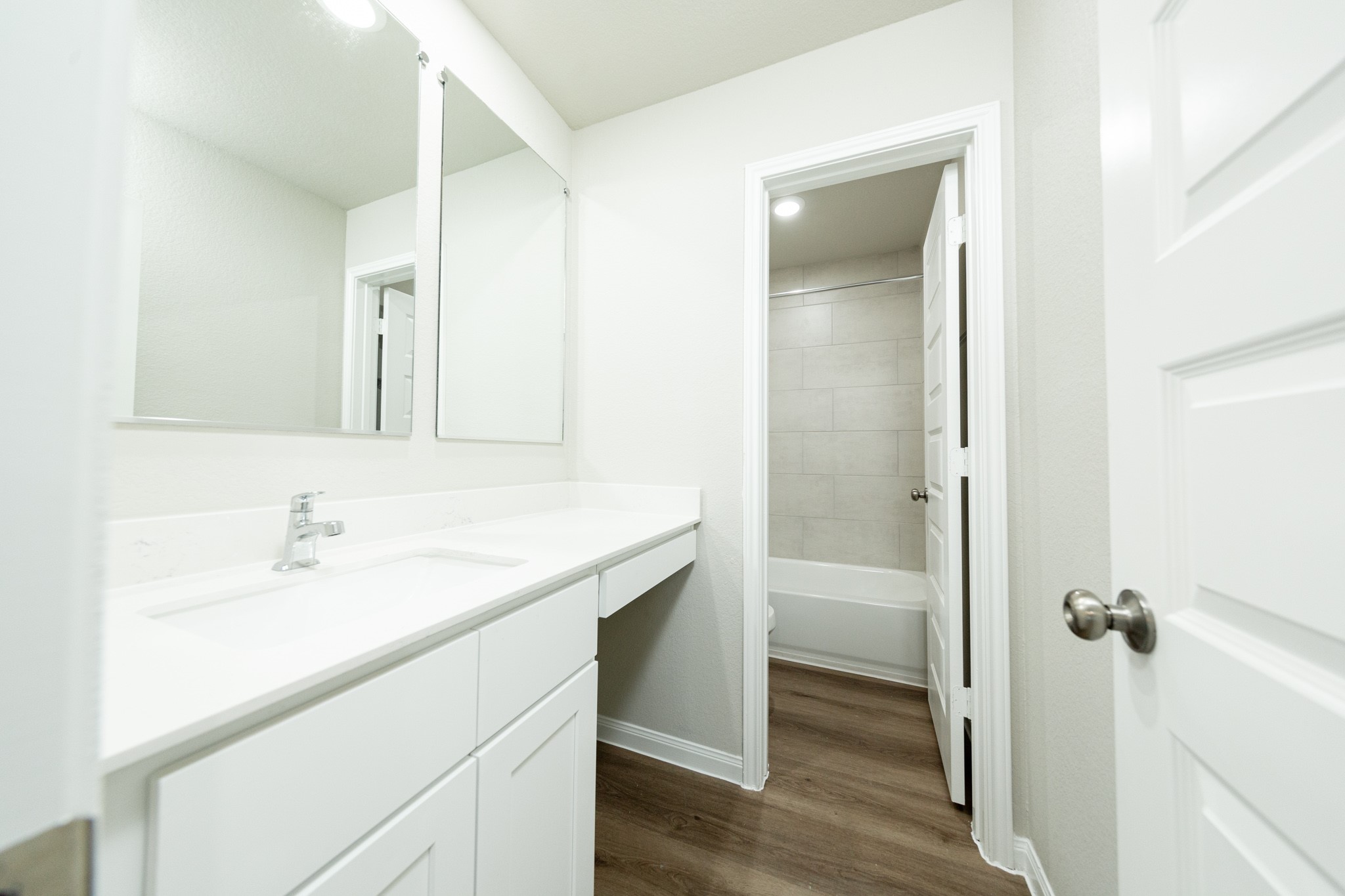 14015 Mount Hunter Drive Property Photo 10