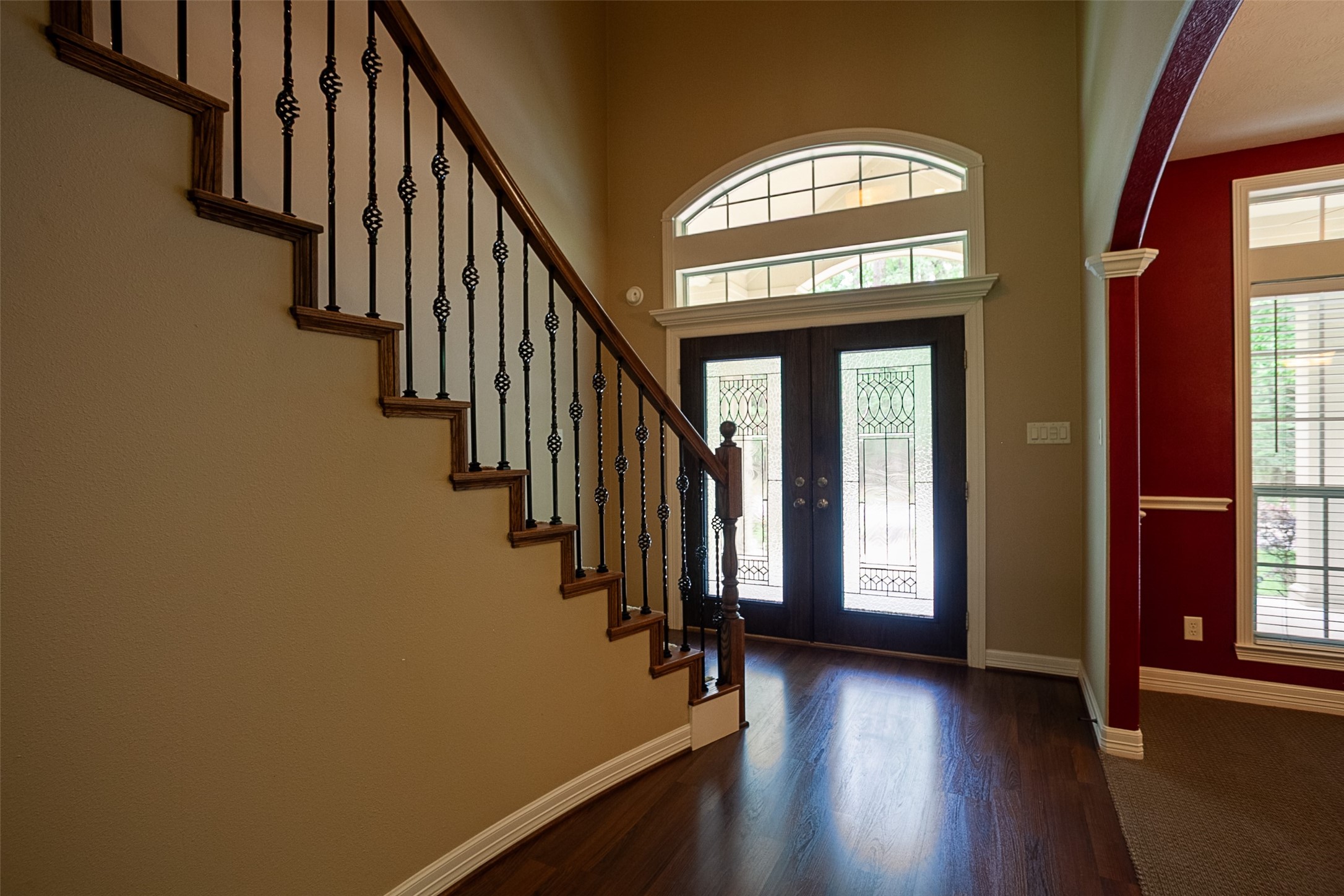 289 Broadmoor Drive Property Photo 6