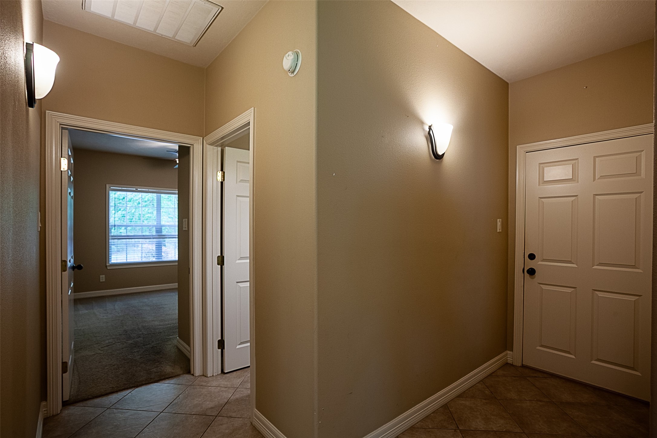 289 Broadmoor Drive Property Photo 15