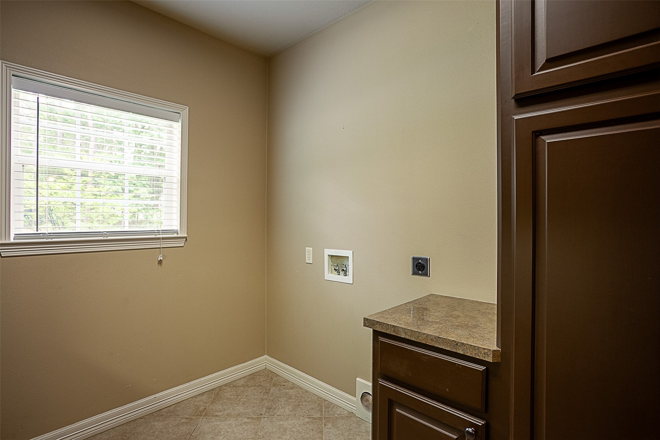 289 Broadmoor Drive Property Photo 32