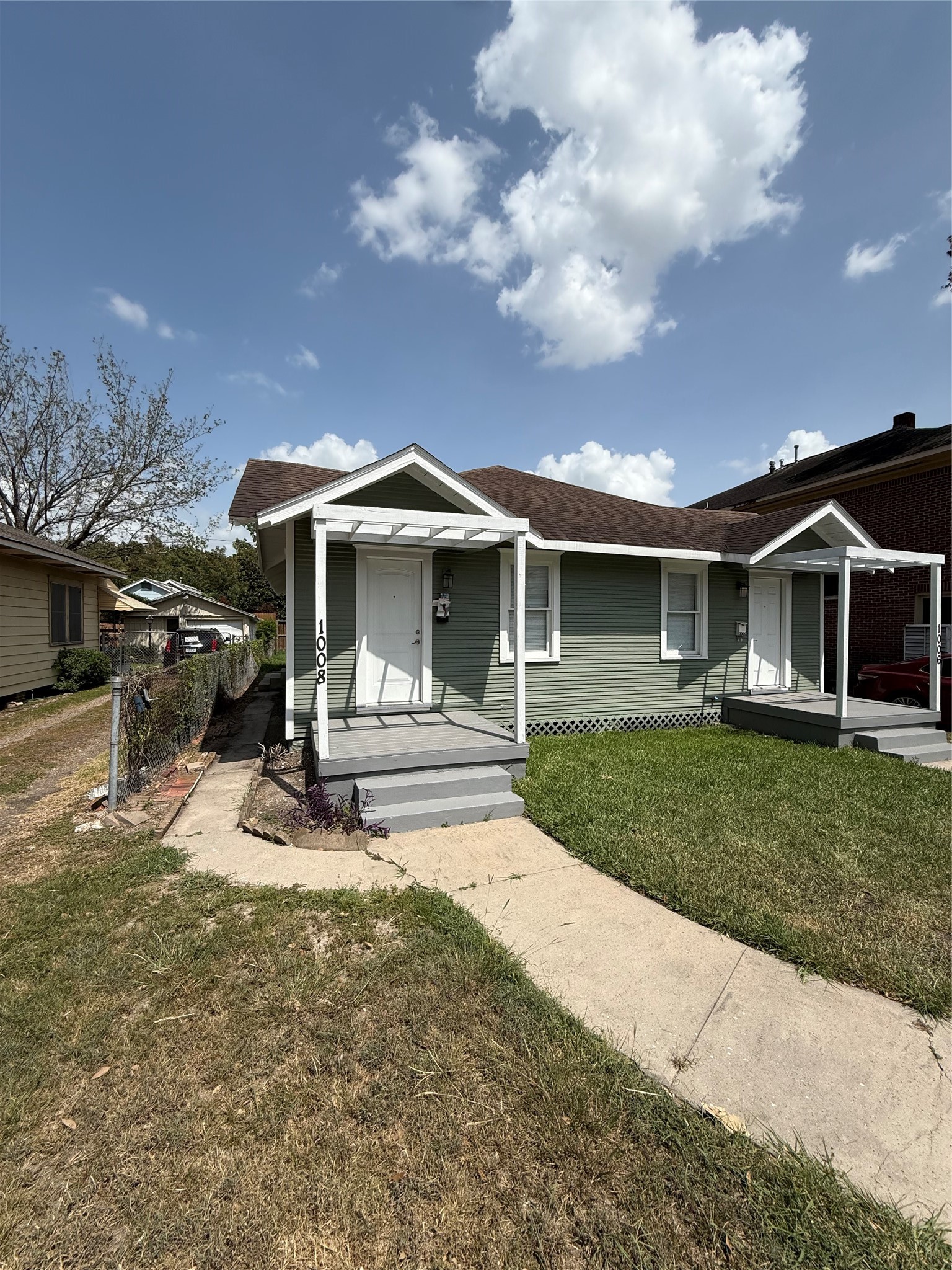 1008 Studewood Street Property Photo 1